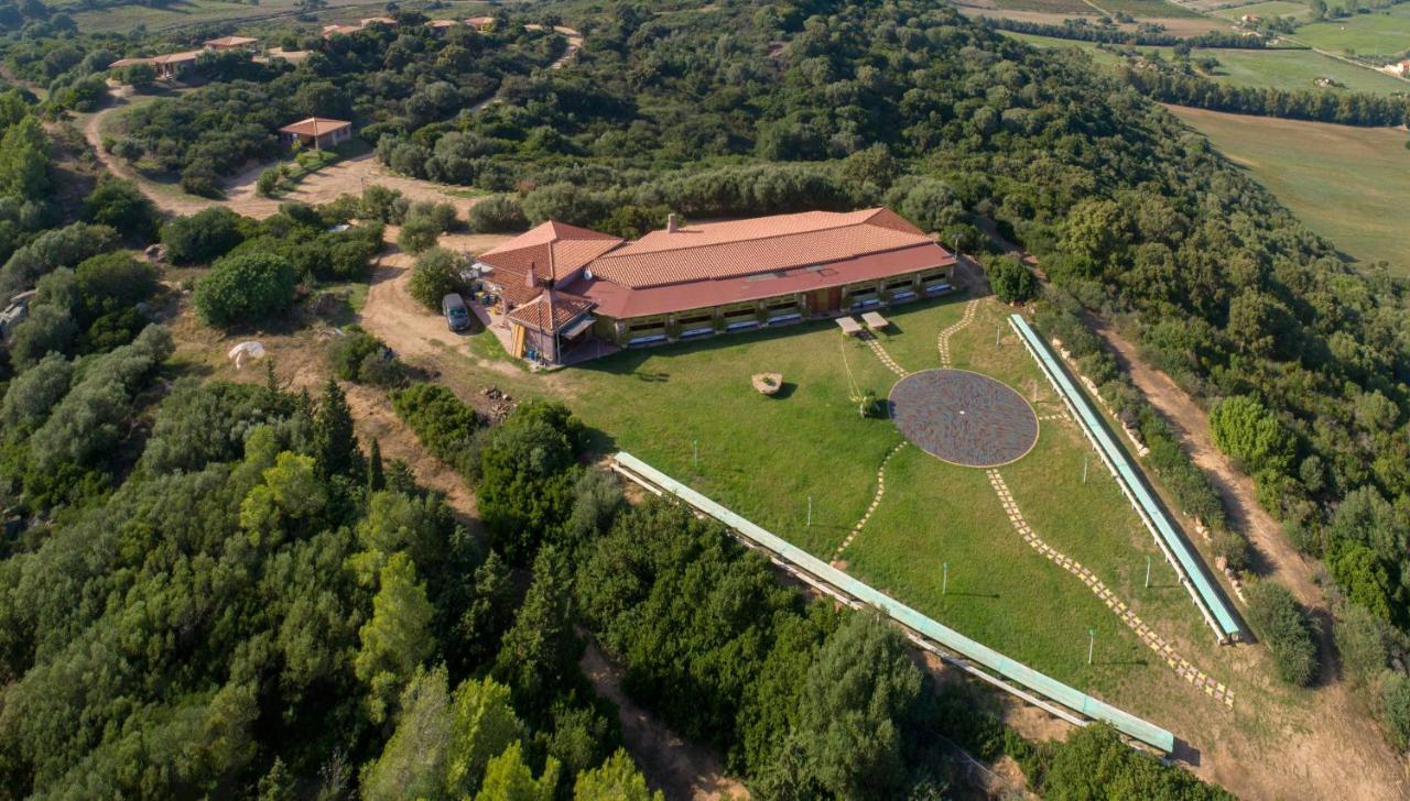 Is Bisus Pension Castiadas Buitenkant foto
